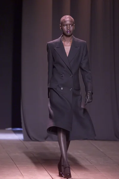 Look 38
